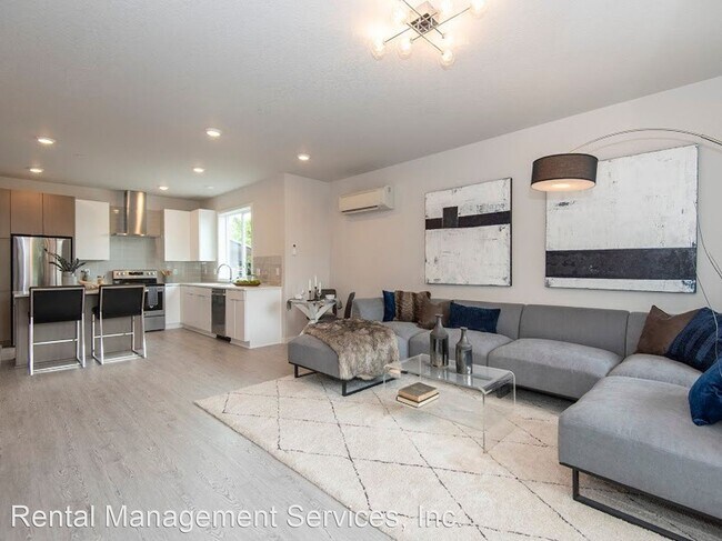 Foto del edificio - 5715 N Greeley Ave