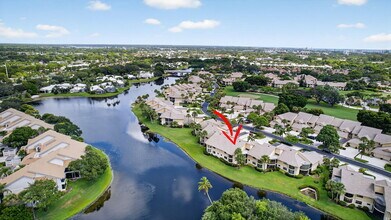 Building Photo - 16941 Waterbend Dr