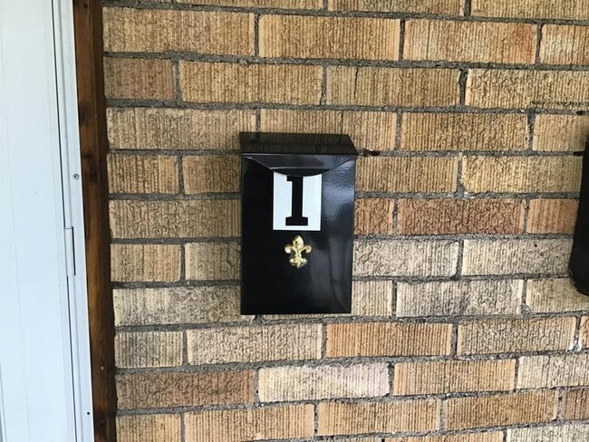 Photo - 225 Suncrest St Apartment