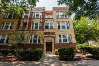 Building Photo - 4356 N Winchester Ave