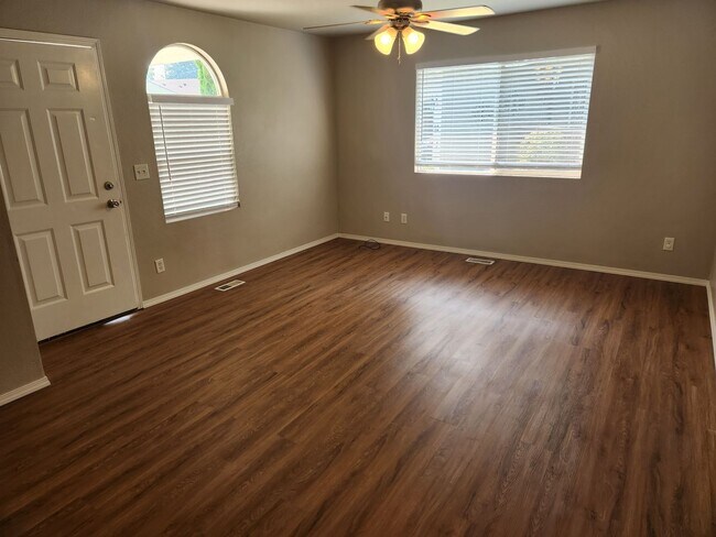 Building Photo - 1/2 OFF 1st MONTH!