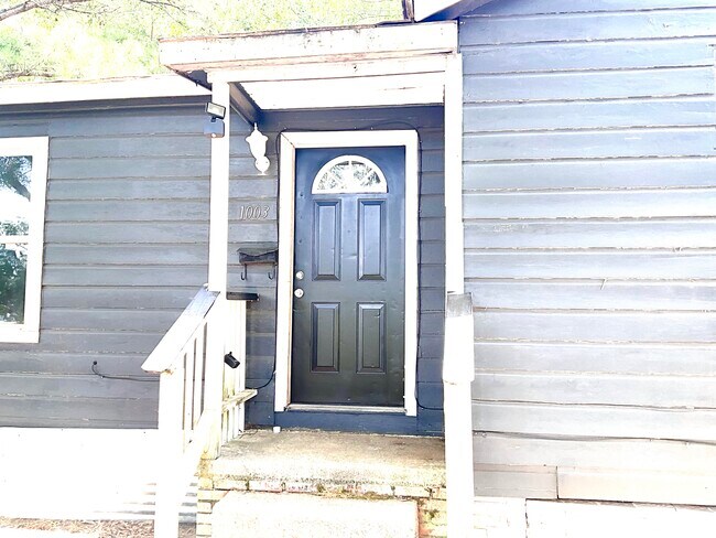 Foto del edificio - 2 Bedroom 1 Bathroom/Springhill,La