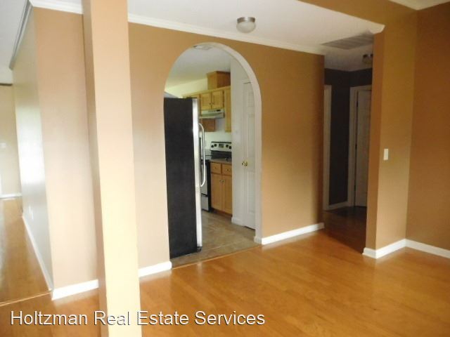 Building Photo - 4 br, 2 bath House - 205 Barcalay Lane
