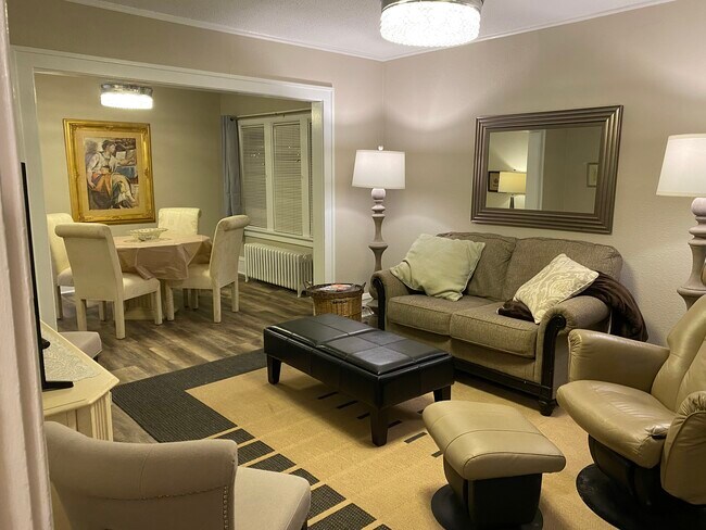 Newly remodeled througout - 630 N 6th St