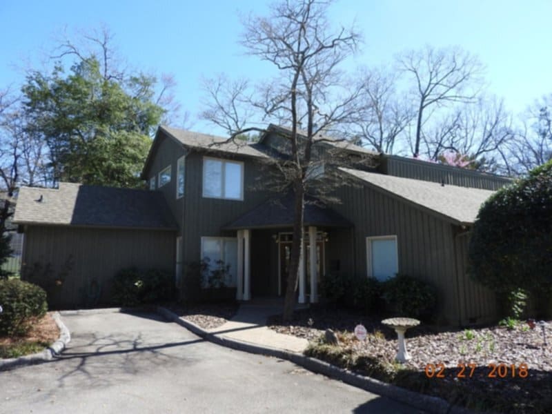 Primary Photo - 1505 Westlawn Ave
