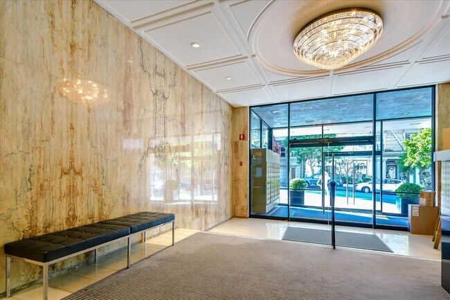 Foto del edificio - 2200 Sacramento St