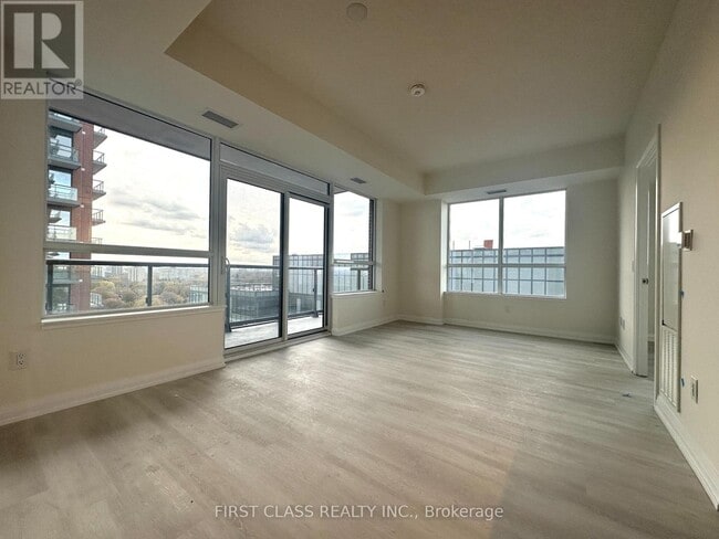 Building Photo - 3270 Sheppard Ave E