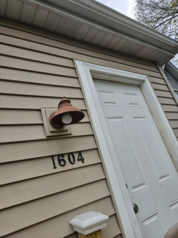 Foto principal - 1604 Coleman Ave