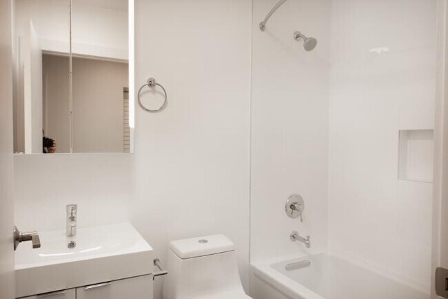 Foto del edificio - 3 bedroom in San Francisco CA 94123