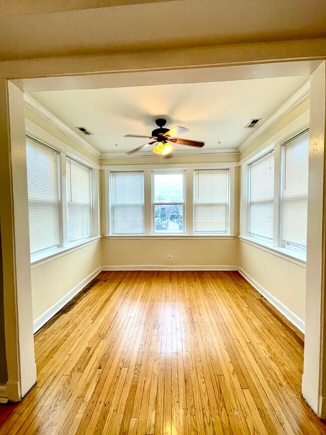 Foto del edificio - 3237 W Thomas St