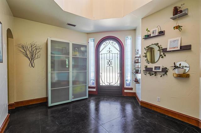 Foto del edificio - 310 Roma Ct