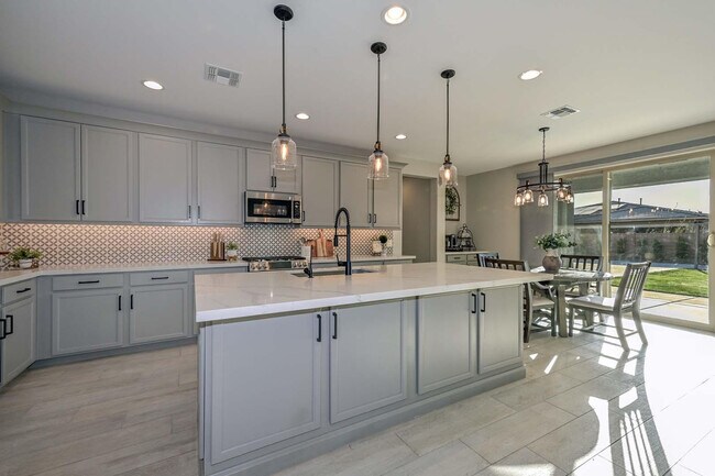 Foto del edificio - 25756 N 140th Ln