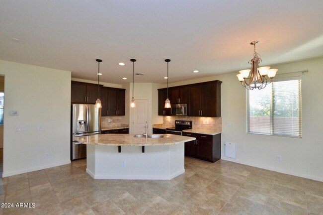 Foto del edificio - 2814 E Quenton St