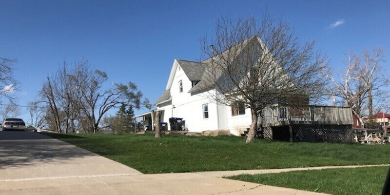 Primary Photo - 307 Main St
