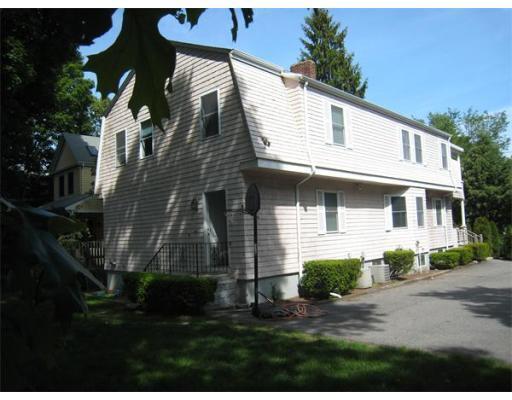 Foto del edificio - 87 Floral St