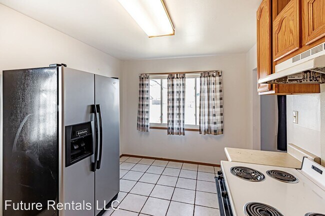 Foto del edificio - 3 br, 1 bath House - 1000 Dexter