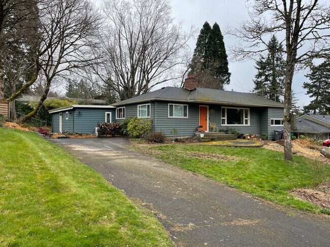Cabaña Pinecone junto a Maple House - 9940 SW 60th Ave