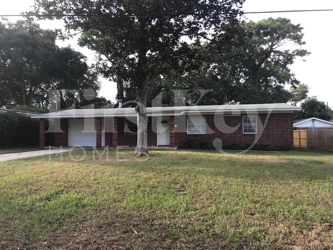 Building Photo - 6003 Holly Bay Dr