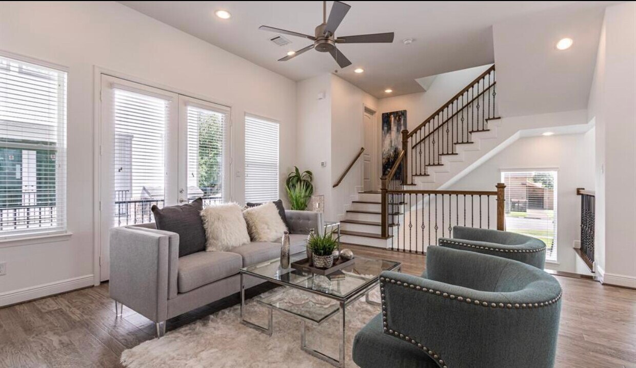 Foto principal - 2718 McGowen St