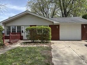 Building Photo - 3037 Florence Ave