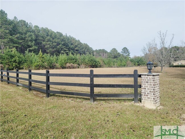 Building Photo - 2497 GA-21