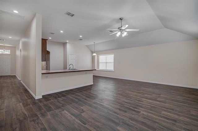 Foto del edificio - 1112 Emerson Dr