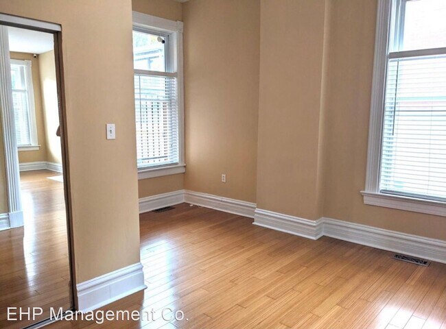 Foto del edificio - 2 br, 1.5 bath House - 2626 Caroline Avenue