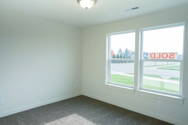 Building Photo - 3 br, 2 bath House - 3774 N. Peyton Lane