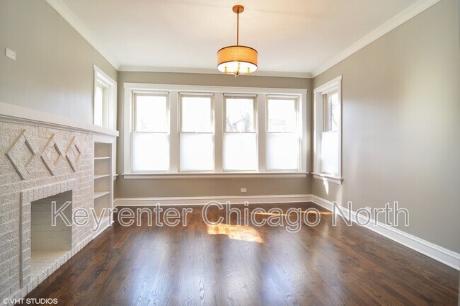 Building Photo - 4945 N Seeley Ave