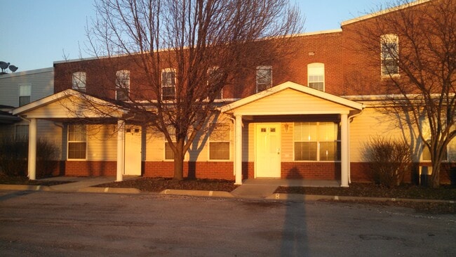 Building Photo - 503 Park St