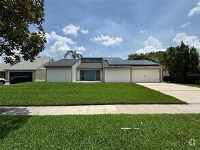 Building Photo - 107 S Deerwood Ave