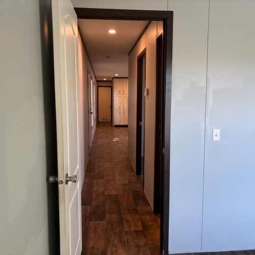 Foto del edificio - 475 Landis Ln