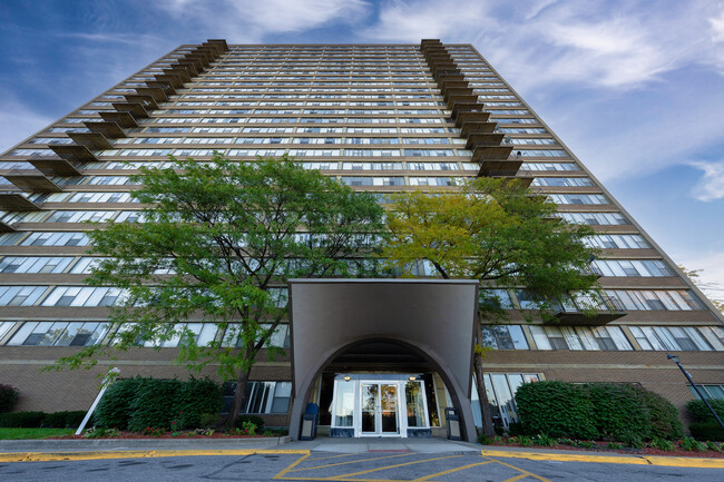 Foto del edificio - Lake Park Tower