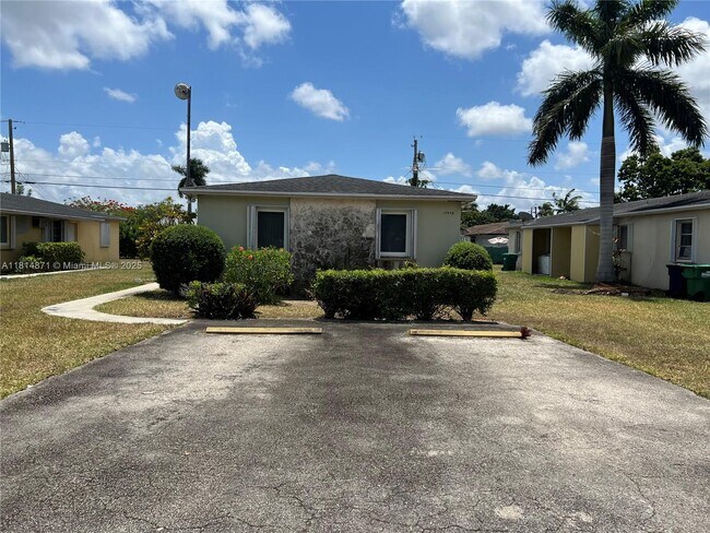 Building Photo - 17970 SW 296th St