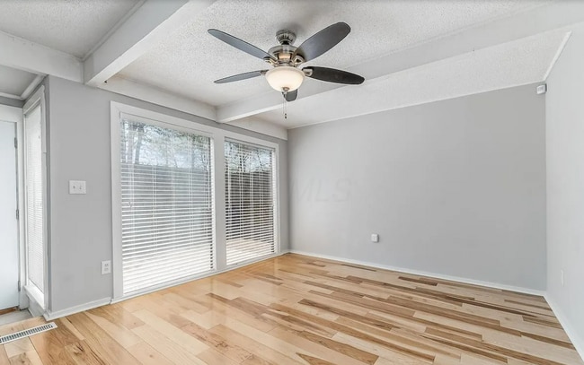 Building Photo - 5442 Worthington Forest Pl W