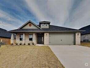 Building Photo - 2903 Tulip Dr