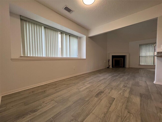 Foto del edificio - 11903 Estes Park Ln