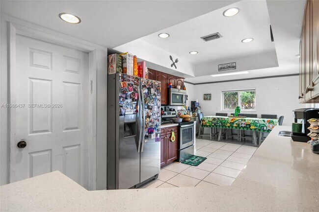 Foto del edificio - 4306 Johnson St