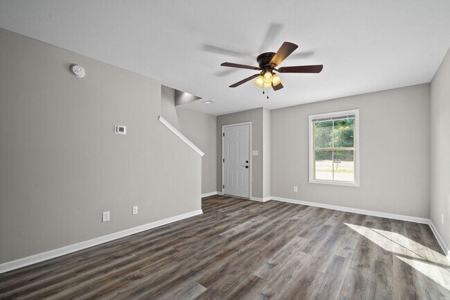 Foto del edificio - 260 Smithson Ln