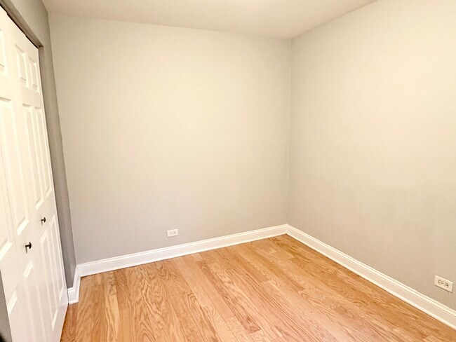 Foto del edificio - 1288 Perry St