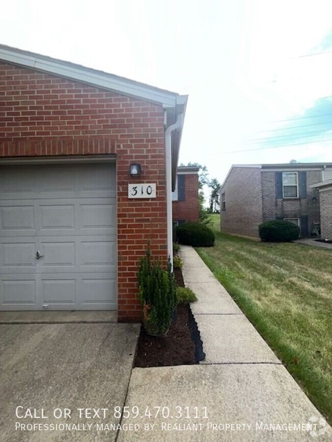Building Photo - 310 Outrider Way