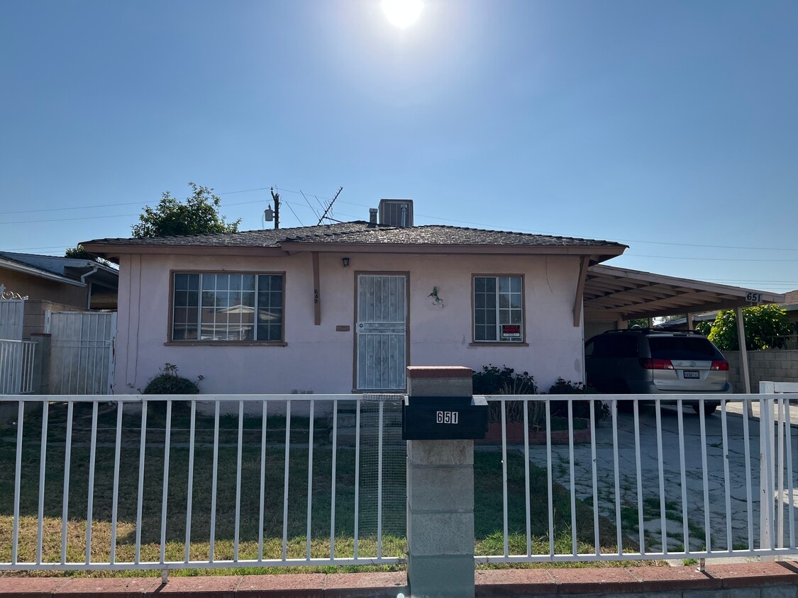 Foto principal - 649 Gilwood Ave