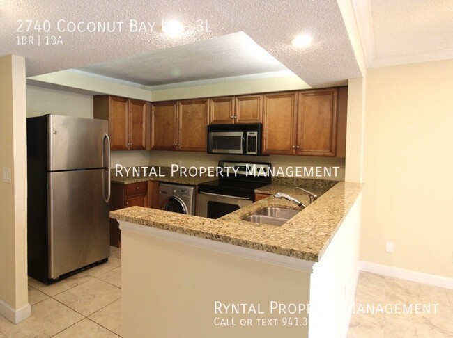 Foto del edificio - Cozy 1/1 Condo Near Downtown SRQ!