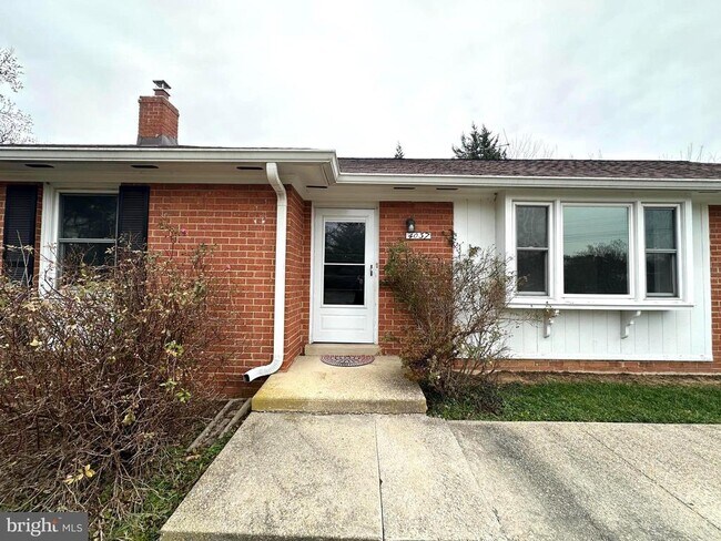 Foto del edificio - 4037 Olney Laytonsville Rd