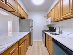 Building Photo - 43-49-49 Van Wagenen Ave