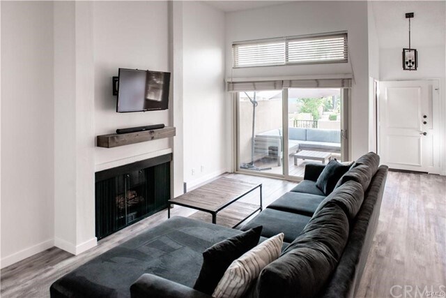 Foto del edificio - 1527 Wavertree Ln