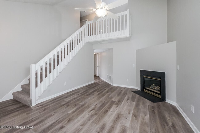 Foto del edificio - 4218 Willowview Blvd