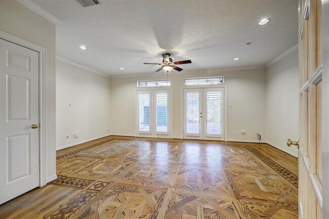 Foto del edificio - 1612 McDuffie St