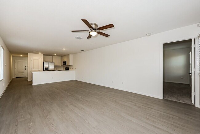 Foto del edificio - 122 Willow Wy