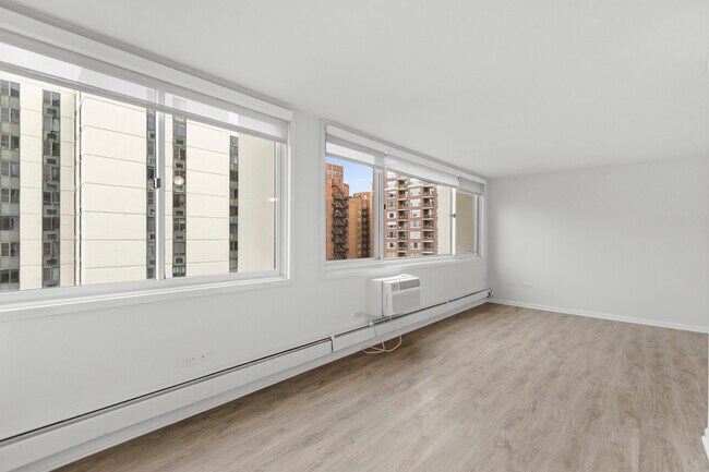 Foto del edificio - 1344 N Dearborn St